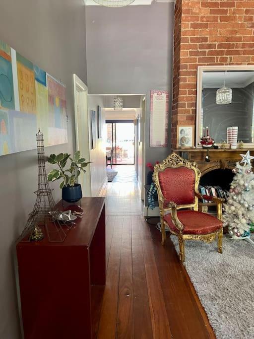 Holiday home Cosy In Heart Of Subiaco *