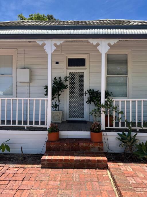 Cosy In Heart Of Subiaco Holiday home *