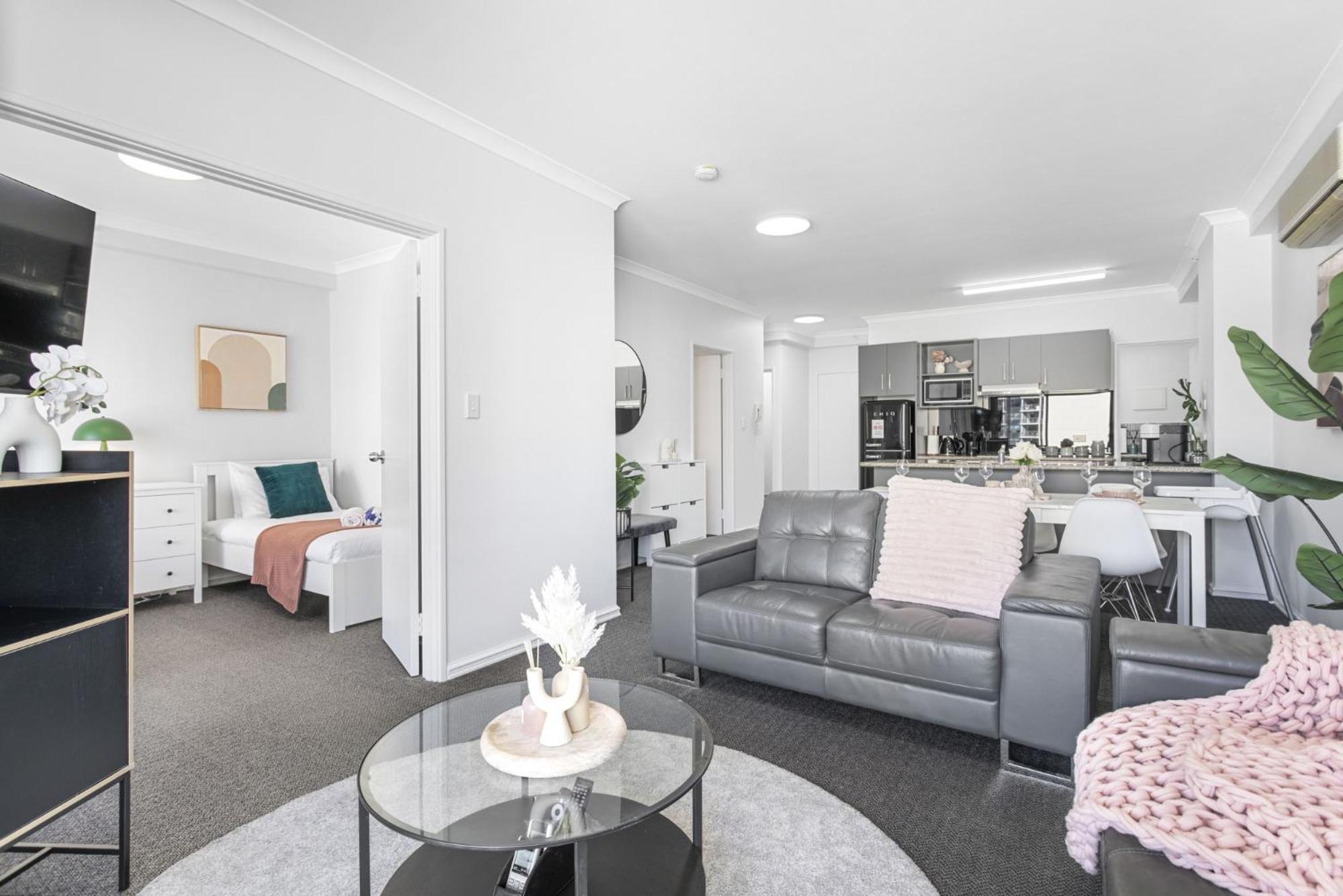 Apartment Living Retreat - Modern 2br In East Perth
