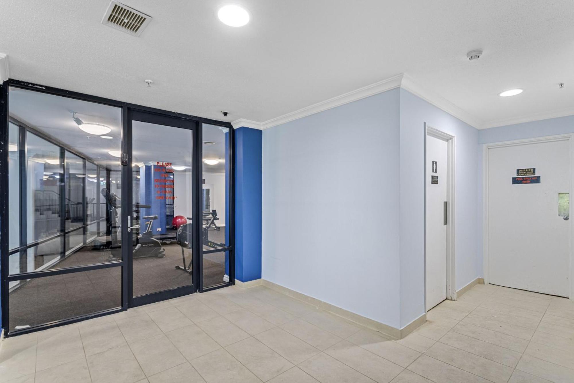 Living Retreat - Modern 2br In East *