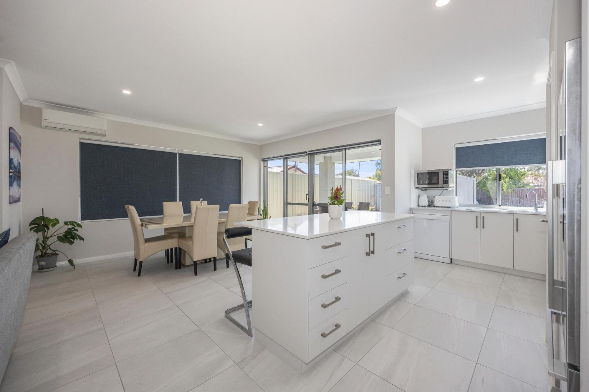 Culdesac Charm * Perth