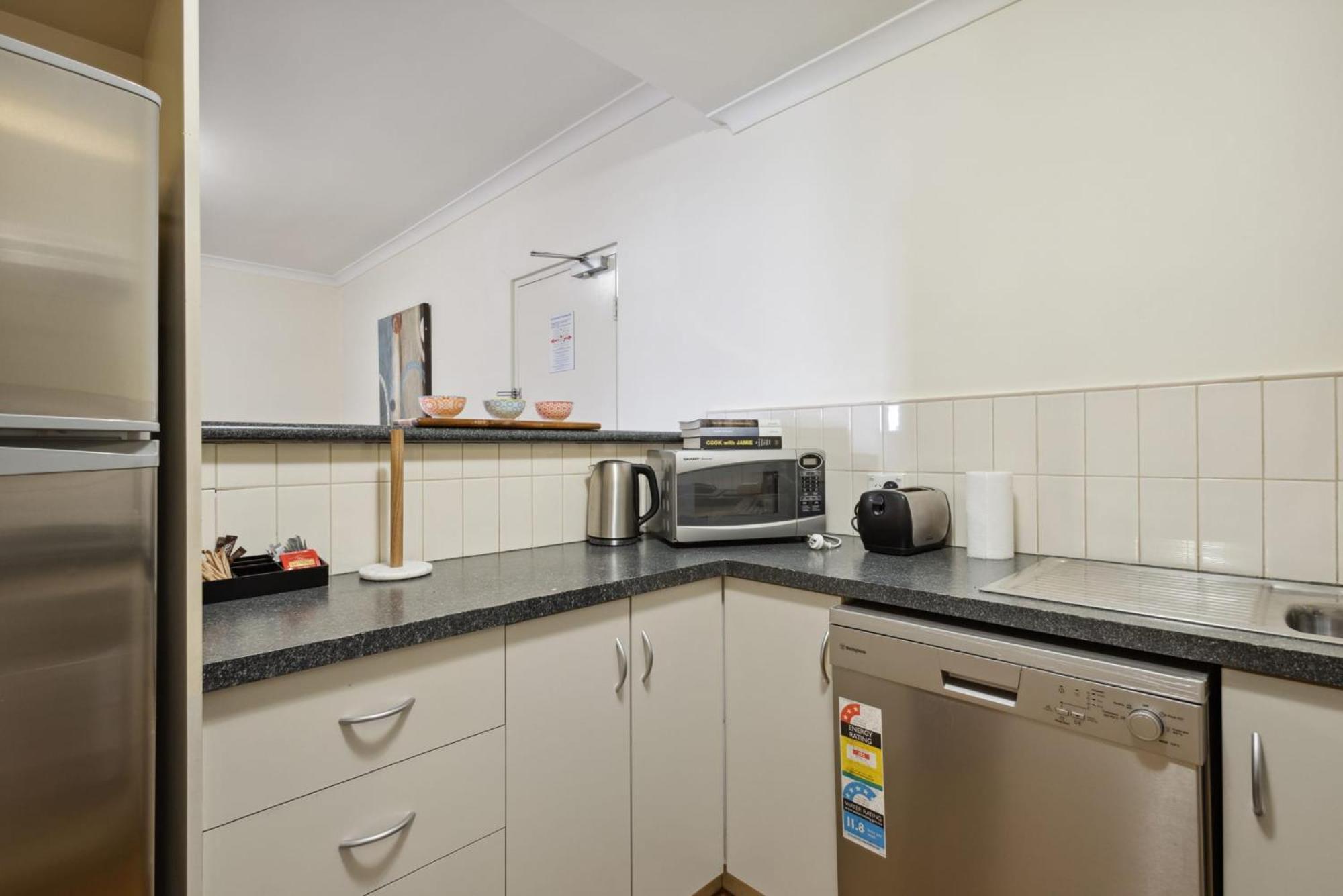 2bdr 1bth 1prk - Northbridge Magic Perth