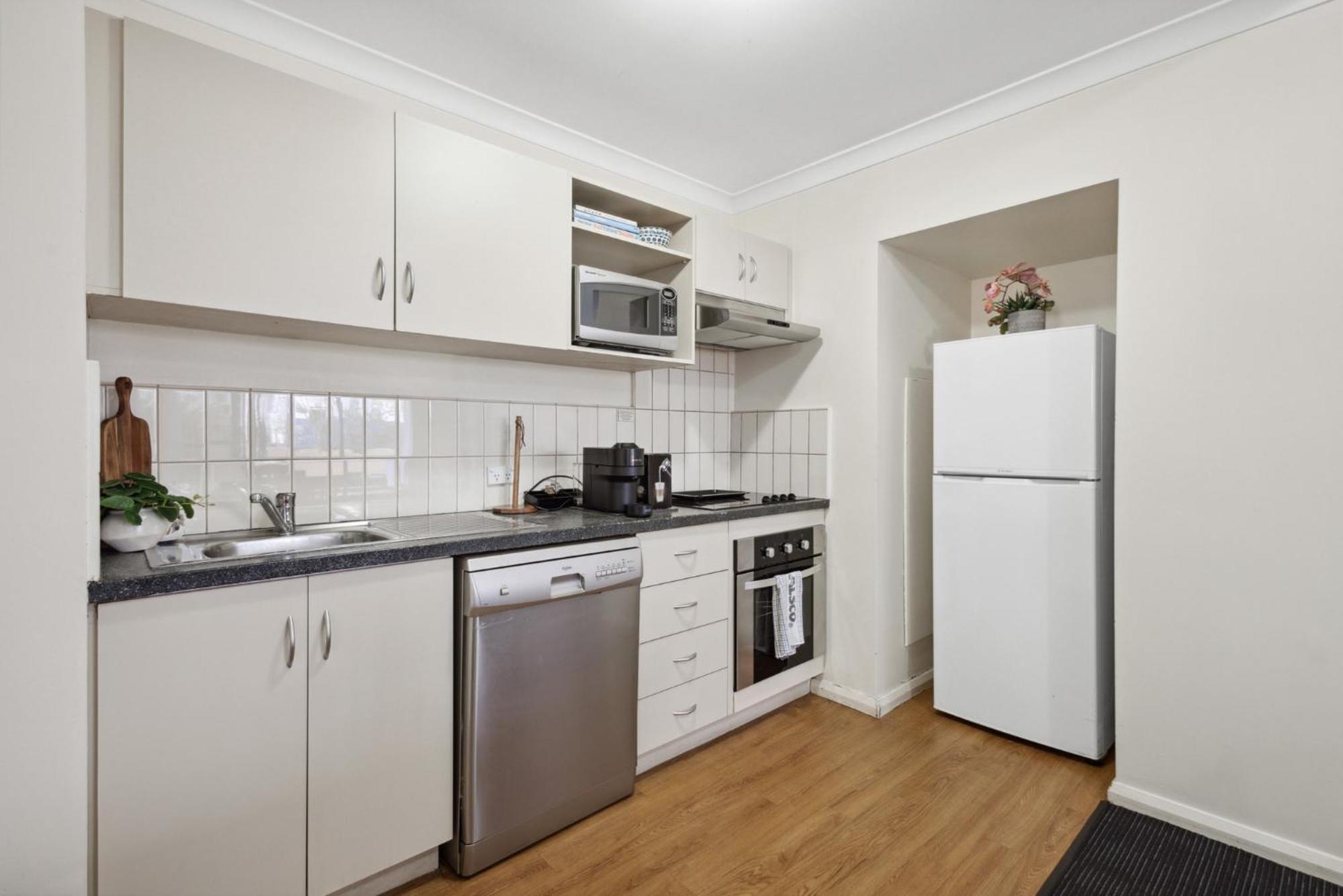 3bdr 2bth 1prk - Northbridge Townhouse