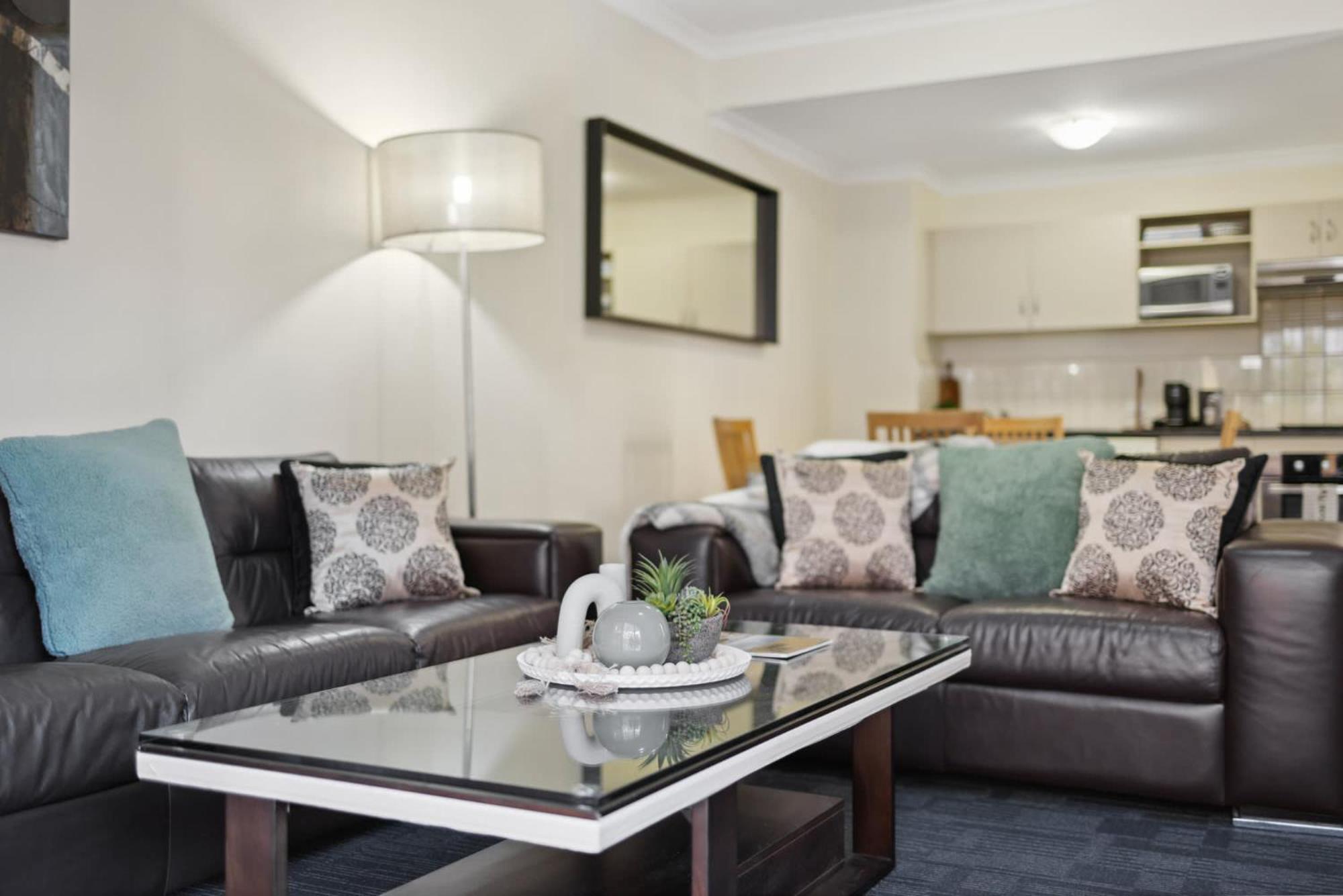 3bdr 2bth 1prk - Northbridge Townhouse Perth