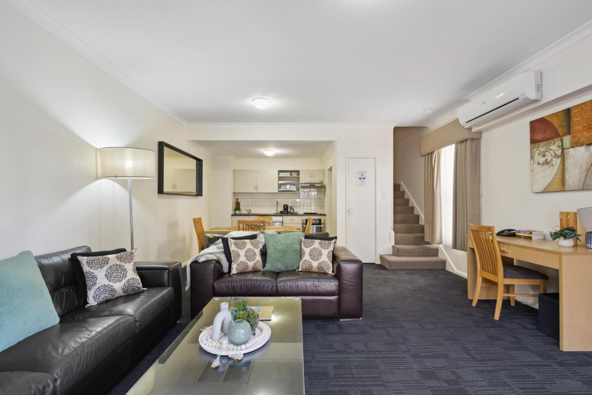 3bdr 2bth 1prk - Northbridge Townhouse