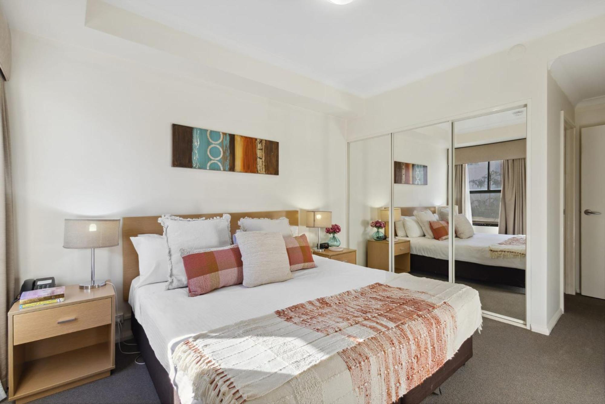 3bdr 2bth 1prk - Northbridge Townhouse