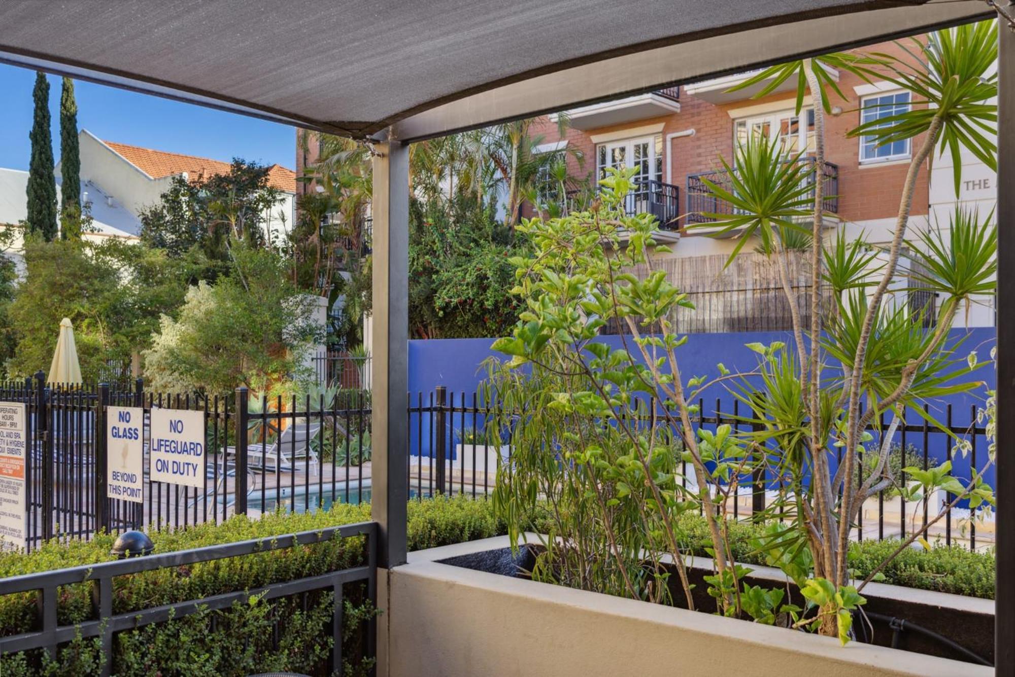 Apartment 3bdr 2bth 1prk - Northbridge Townhouse *