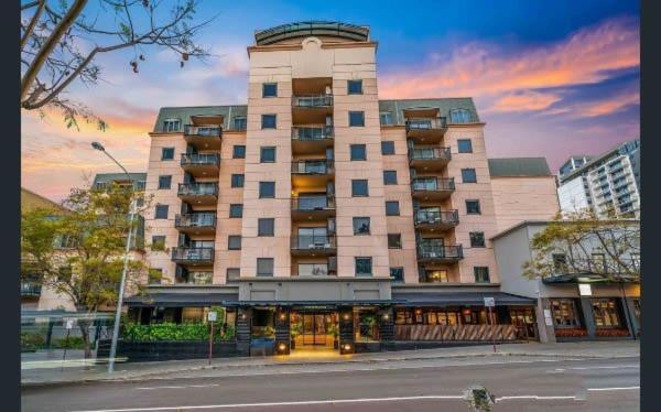 Hay Street Cbd Close To Swan River Apartment