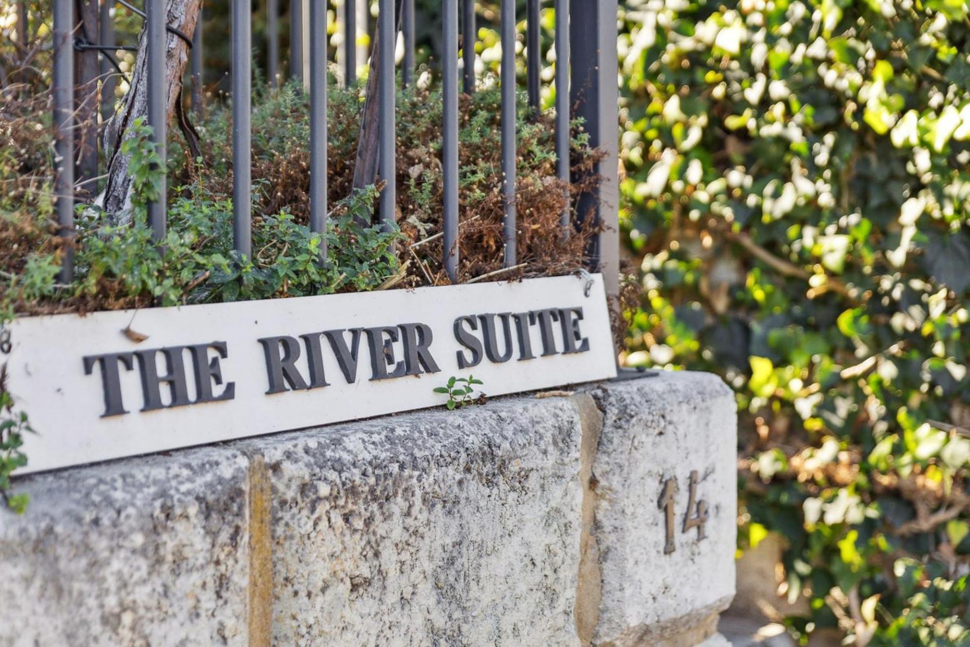 Guest house Wood14 - River *