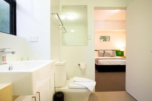 Fully Renovated 1bdr In Northbridge * Perth