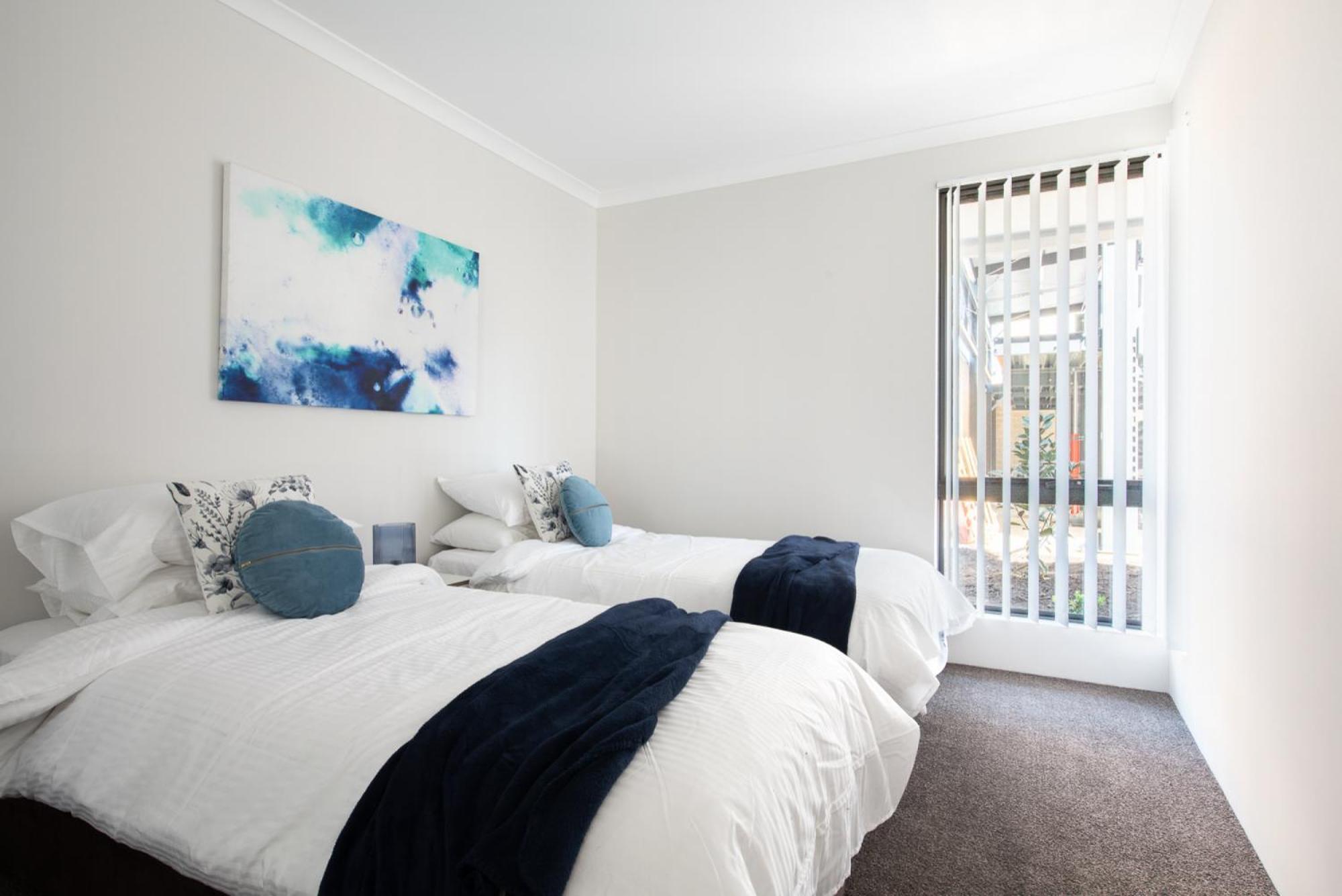 Apartment Bright Trendy 2bdrm - Walk To River & Shops Perth