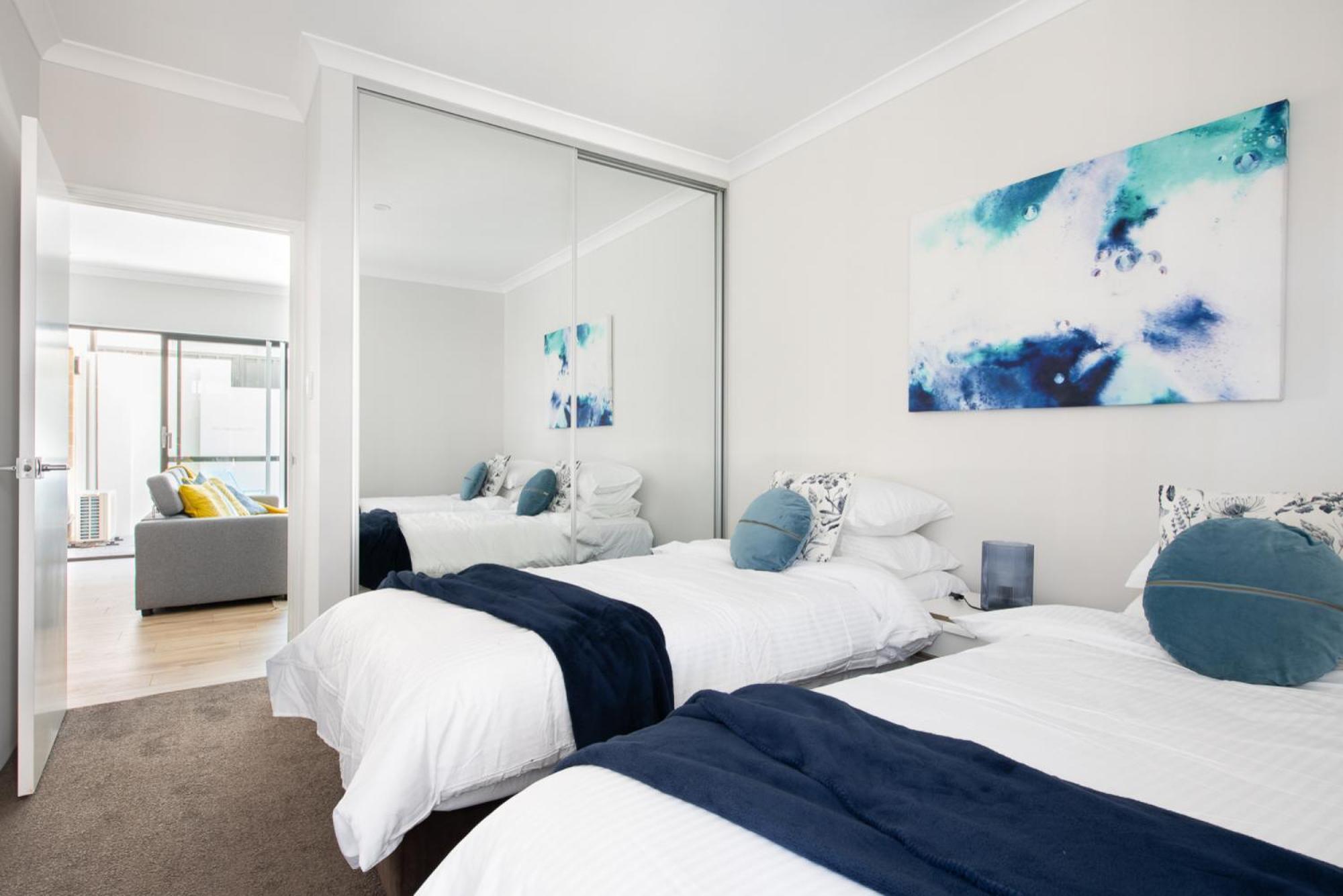Bright Trendy 2bdrm - Walk To River & Shops * Perth