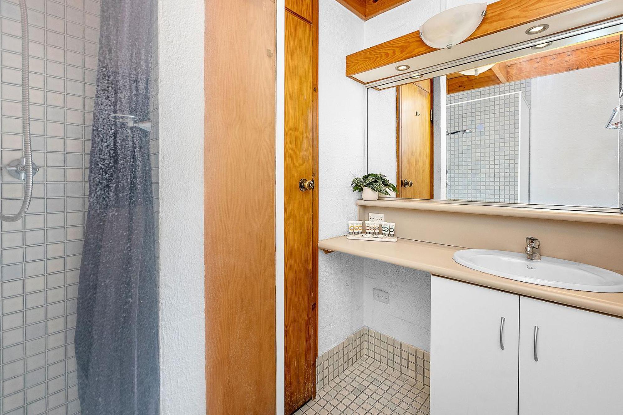 8 Cottesloe Steps To - Sleeps 3 * Perth