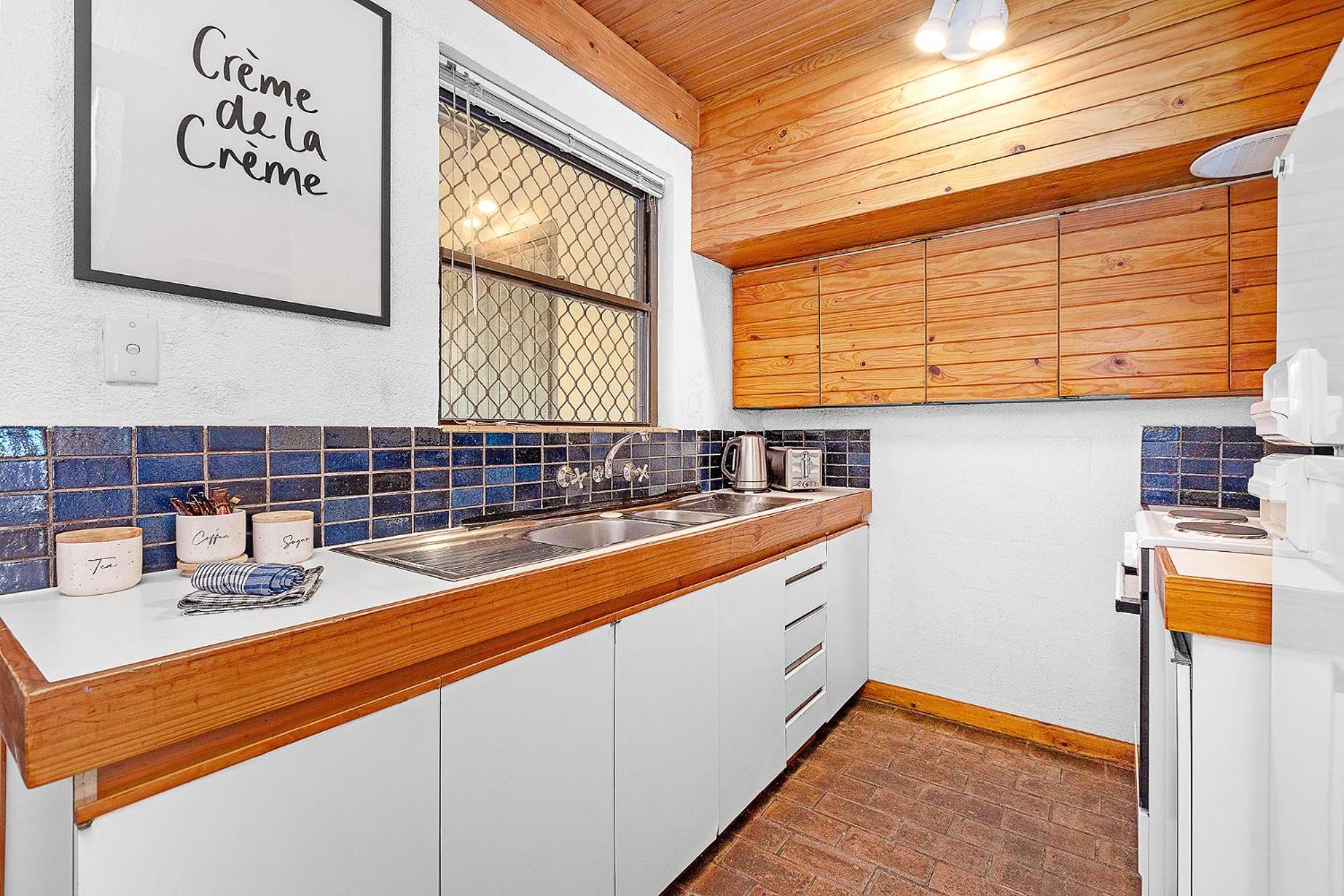 8 Cottesloe Steps To - Sleeps 3 * Perth