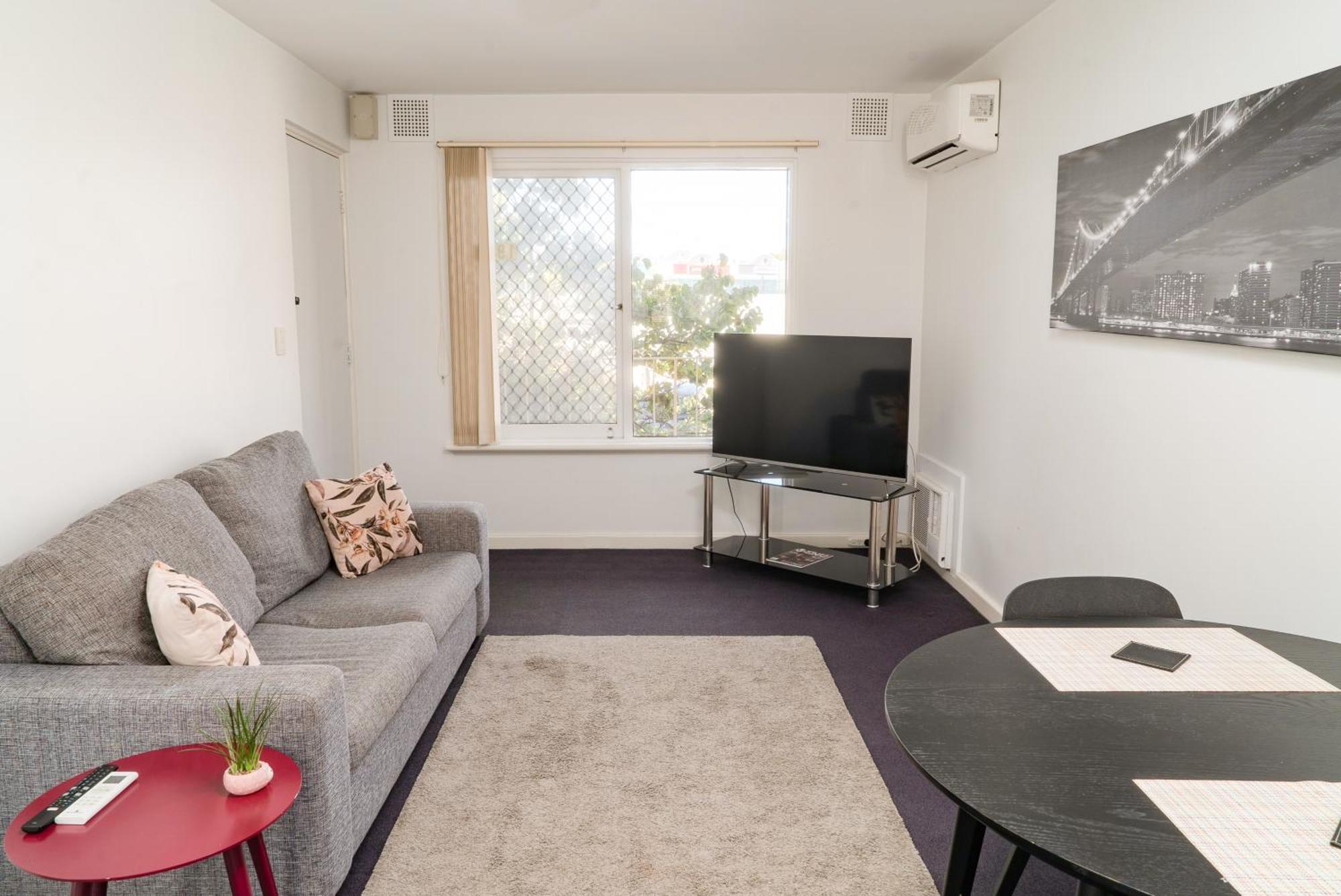 19 Burswood Motel *