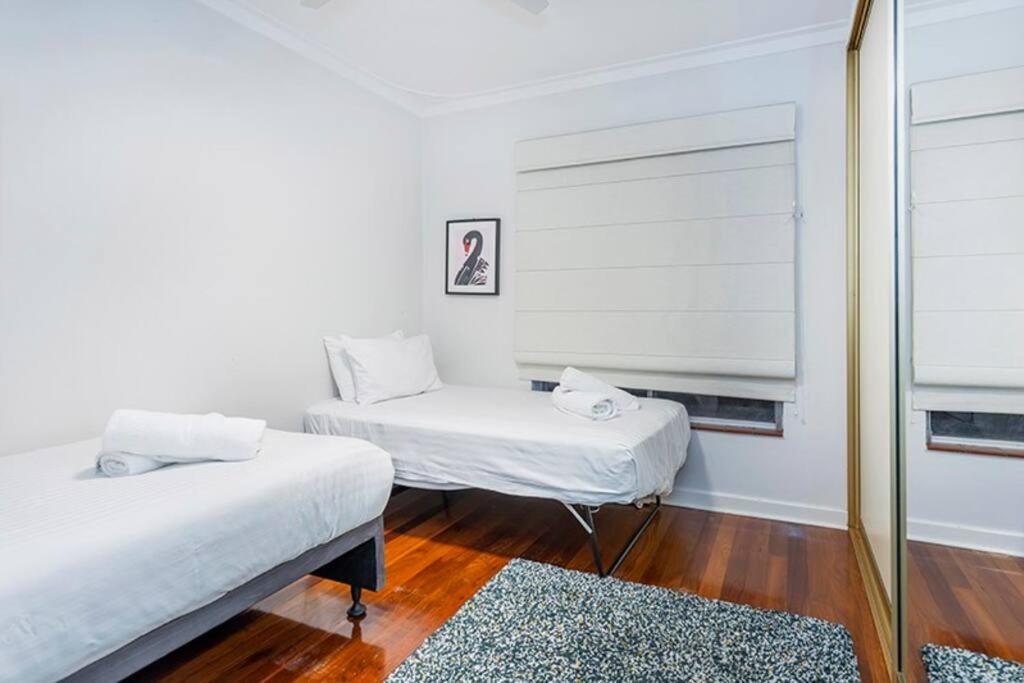 Cottesloe Artists Retreat - Executive Escapes Holiday home Perth