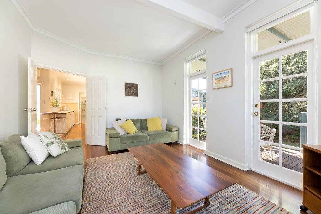 Cottesloe Artists Retreat - Executive Escapes Holiday home Perth