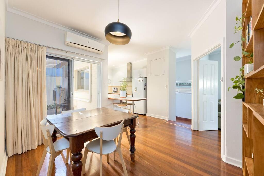 Cottesloe Artists Retreat - Executive Escapes Holiday home *