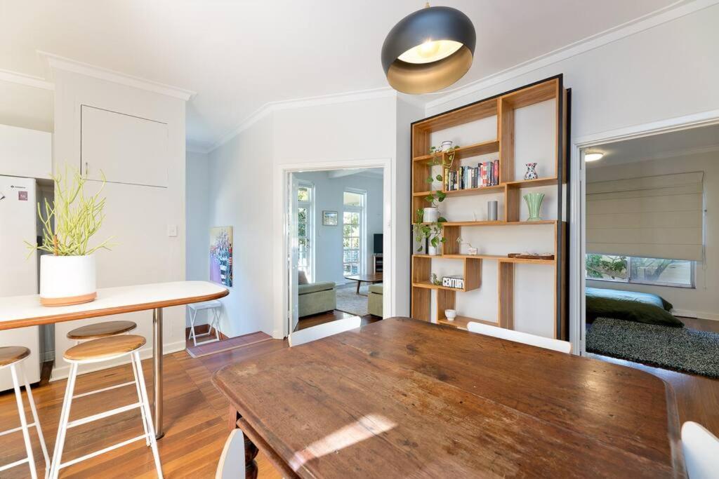 Holiday home Cottesloe Artists Retreat - Executive Escapes *