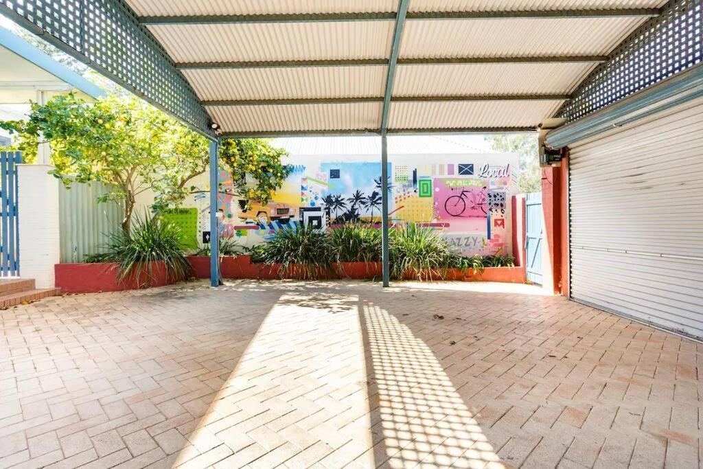 Holiday home Cottesloe Artists Retreat - Executive Escapes Perth