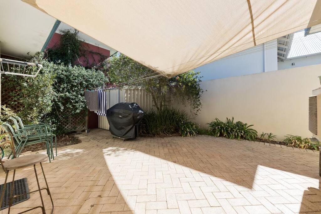 Cottesloe Artists Retreat - Executive Escapes Holiday home Perth