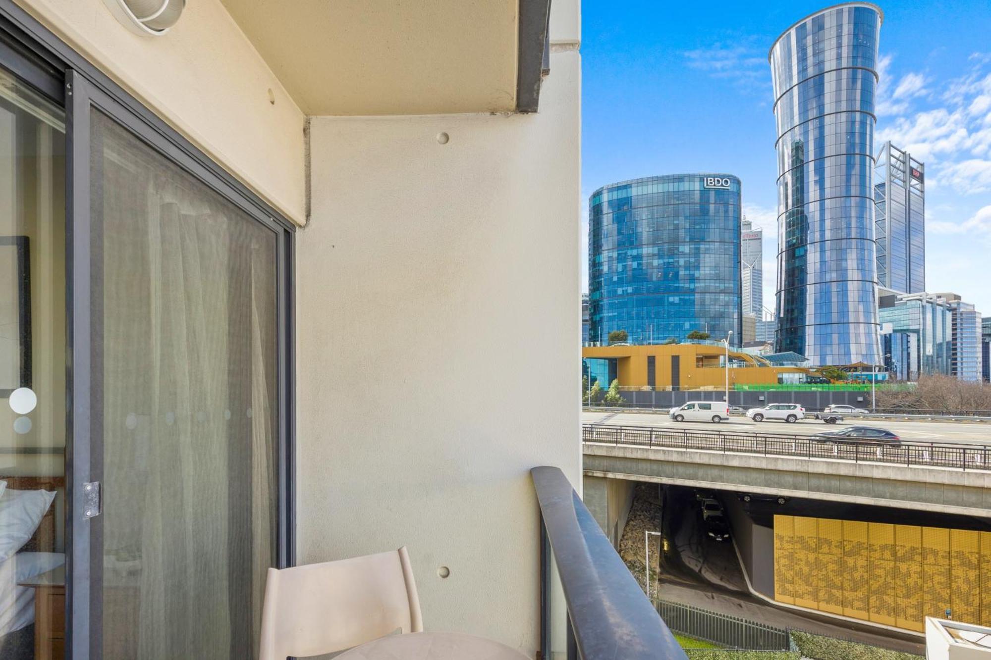 Luxurious Cbd C Kings Park Free Parking Apartment Perth