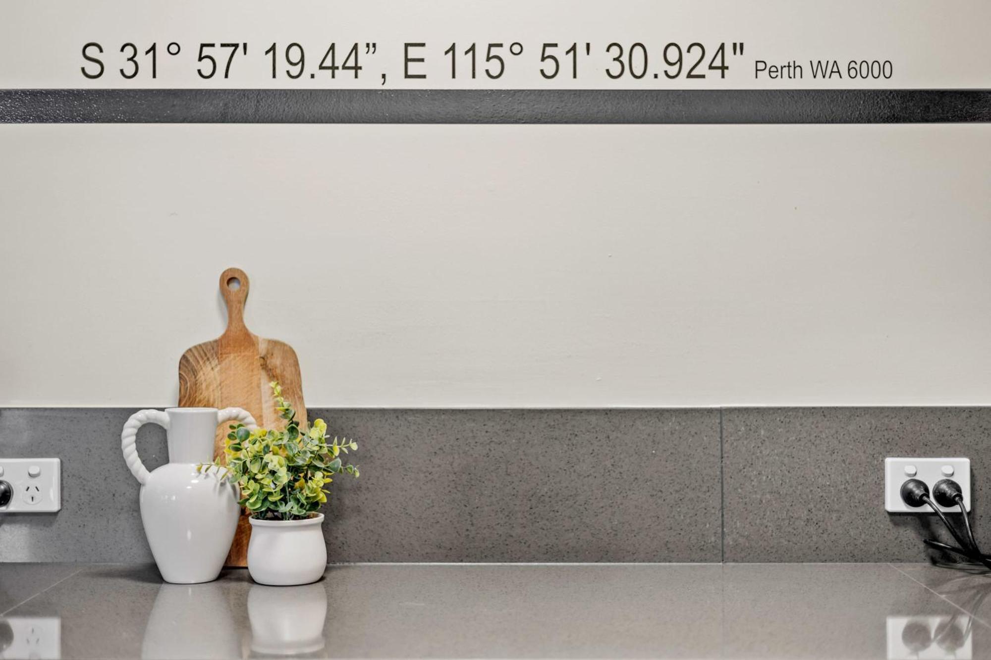 Hay Street Cbd Close To Swan River * Perth