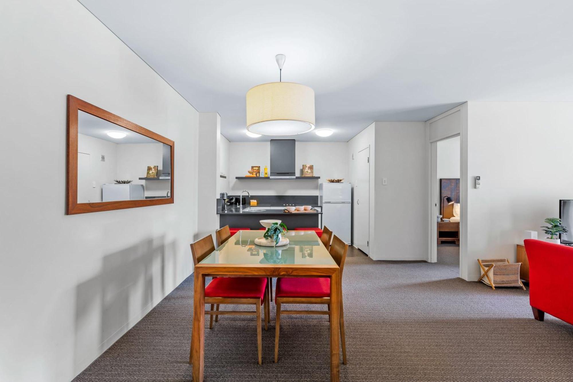 Apartment Hay Street Cbd Close To Swan River