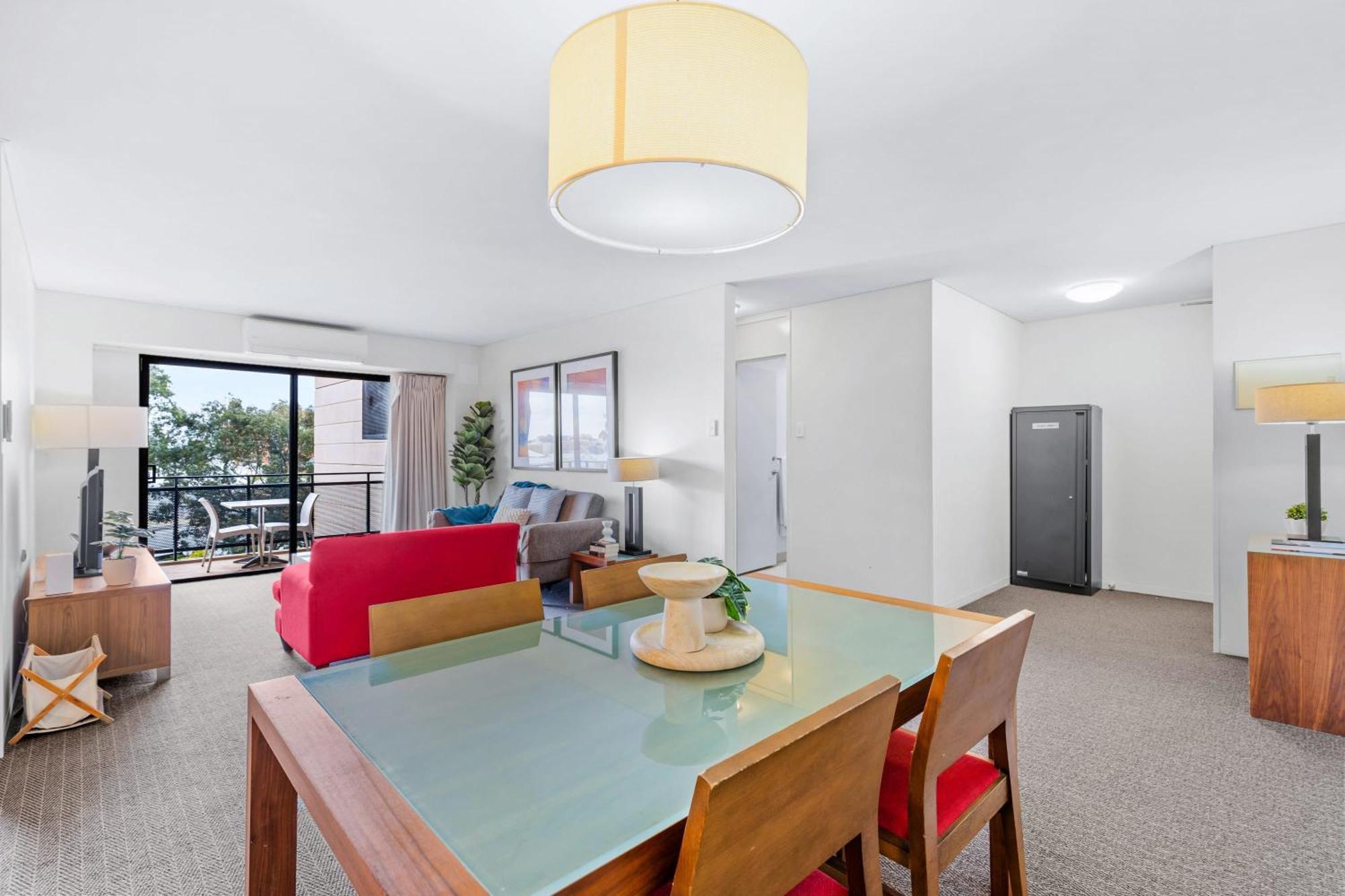Apartment Hay Street Cbd Close To Swan River Perth
