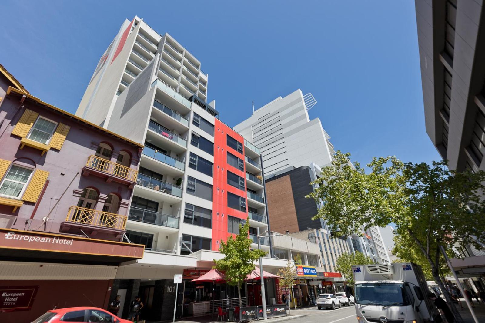 Apartment U53-101 Murray Street Wa 6000 *