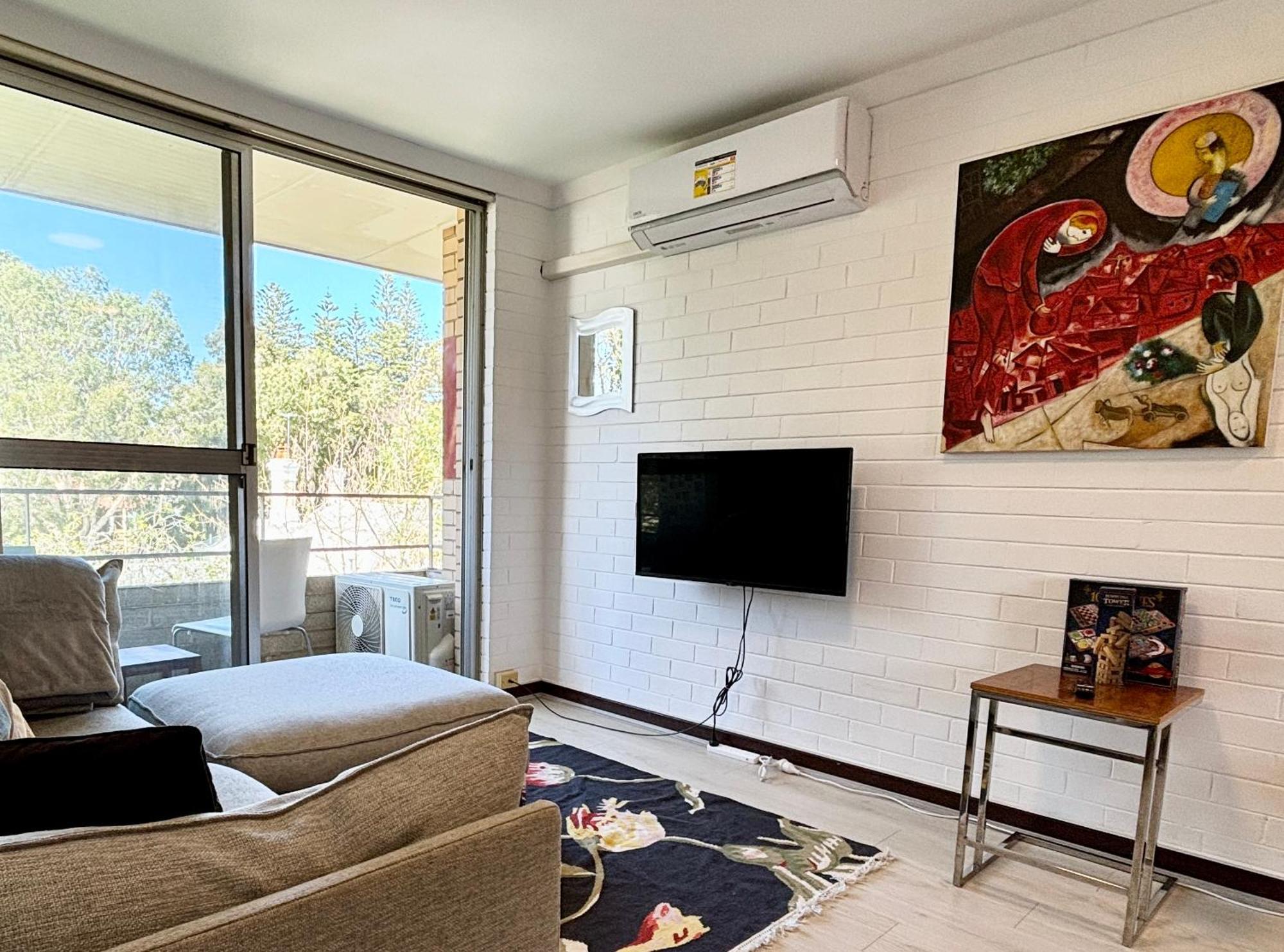 Urban Subiaco Oasis 1 Bedroom Unit Apartment *