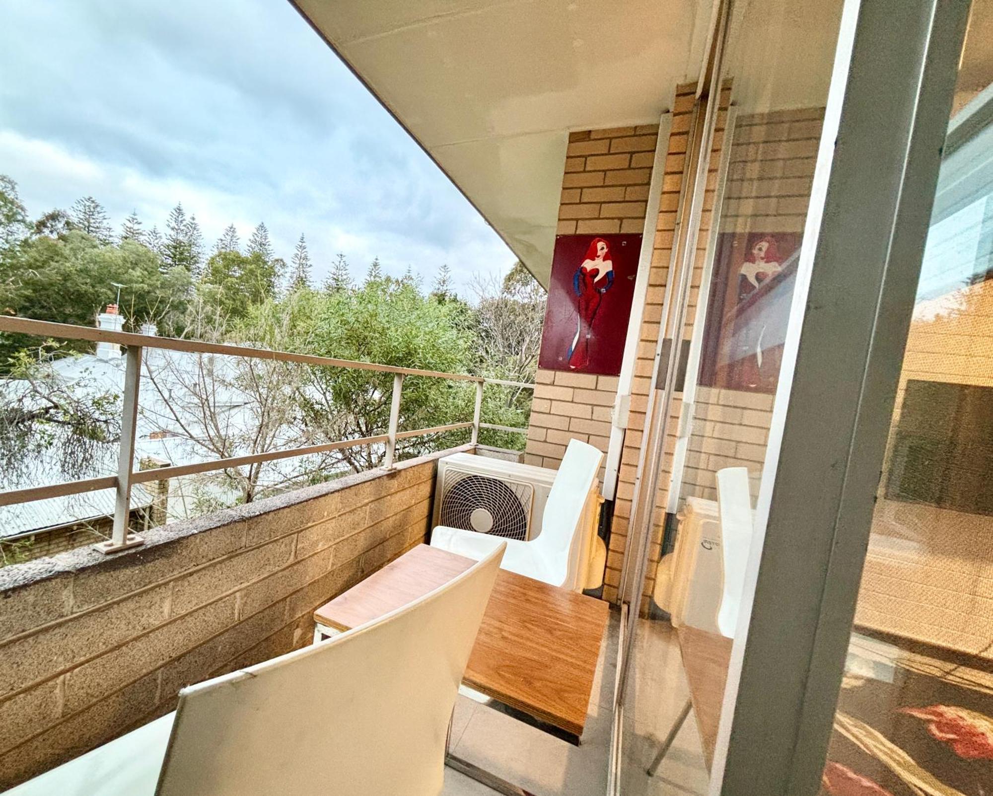 Urban Subiaco Oasis 1 Bedroom Unit Perth