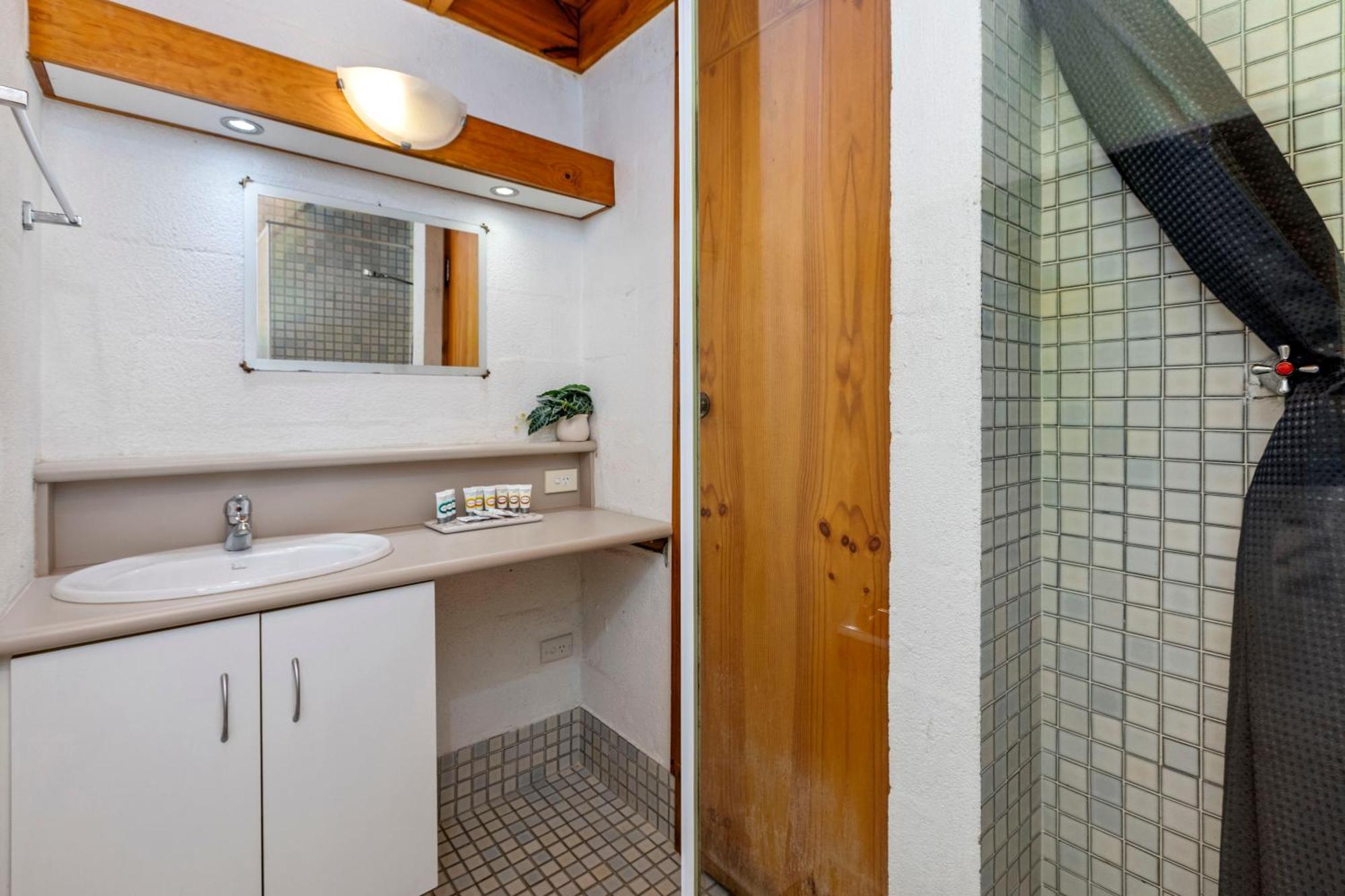 23 Cottesloe Steps To - Sleeps 3 No Wifi Perth