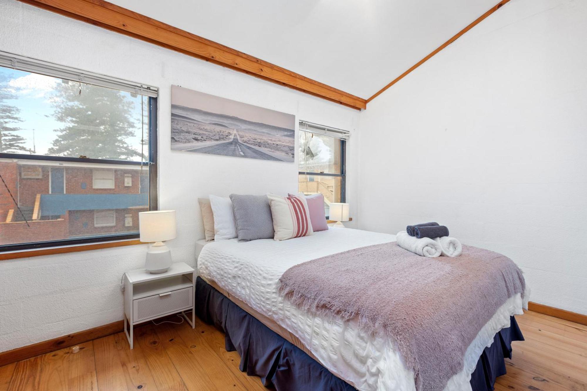 23 Cottesloe Steps To - Sleeps 3 No Wifi * Perth