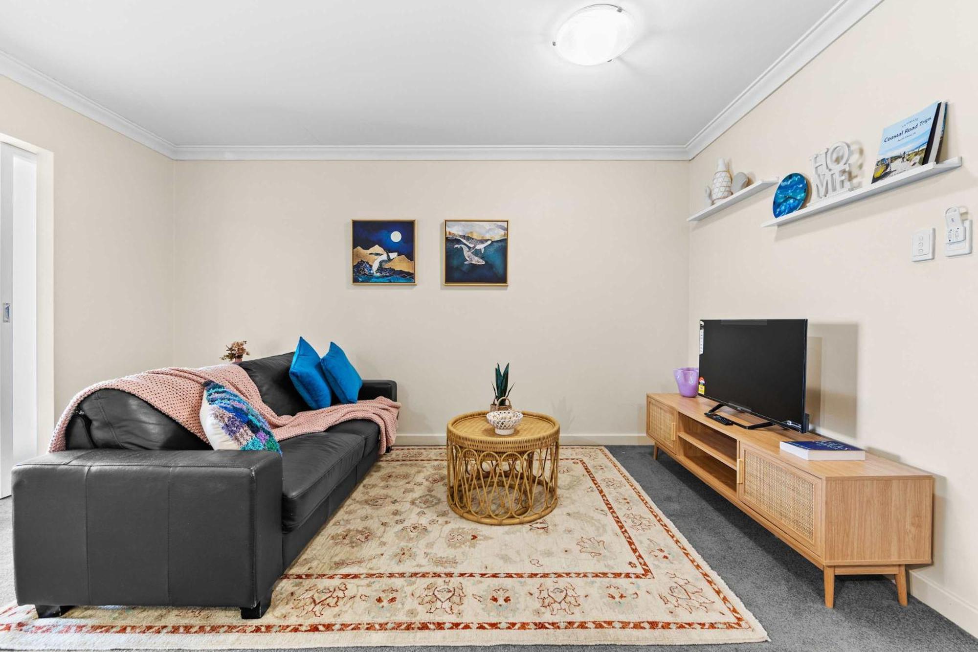 Prime Apartment *