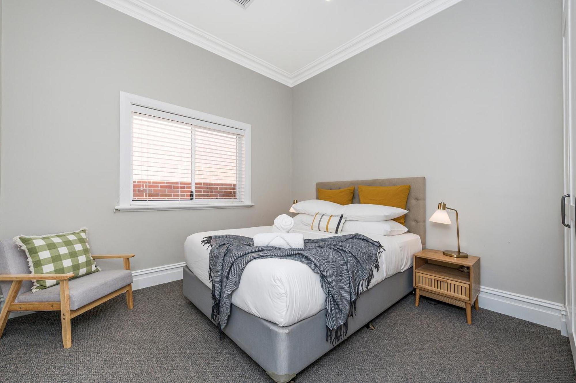 Cent191 - Timeless 3br, 2ba Federation