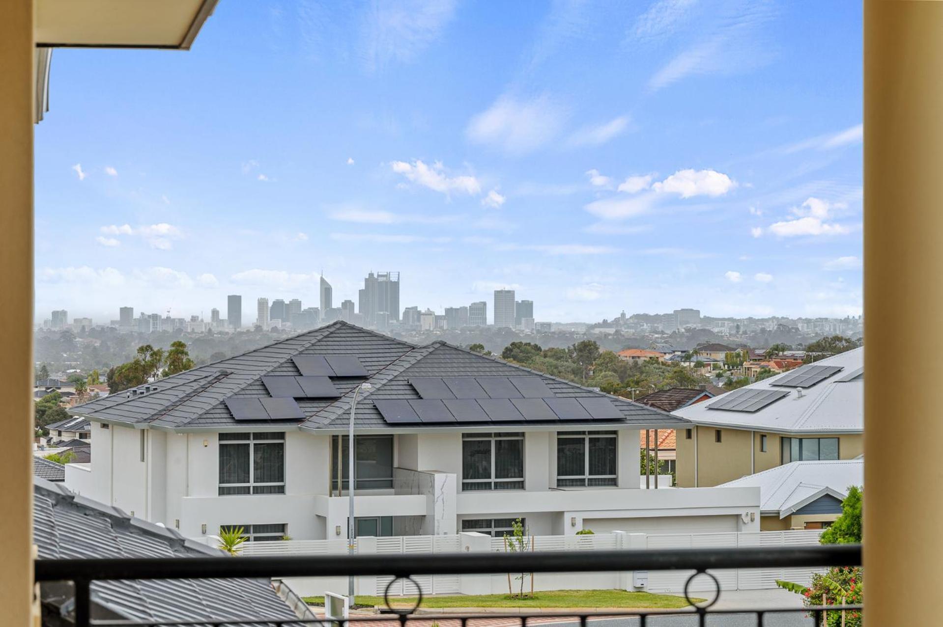 2-story, Views, Bbq & Perth
