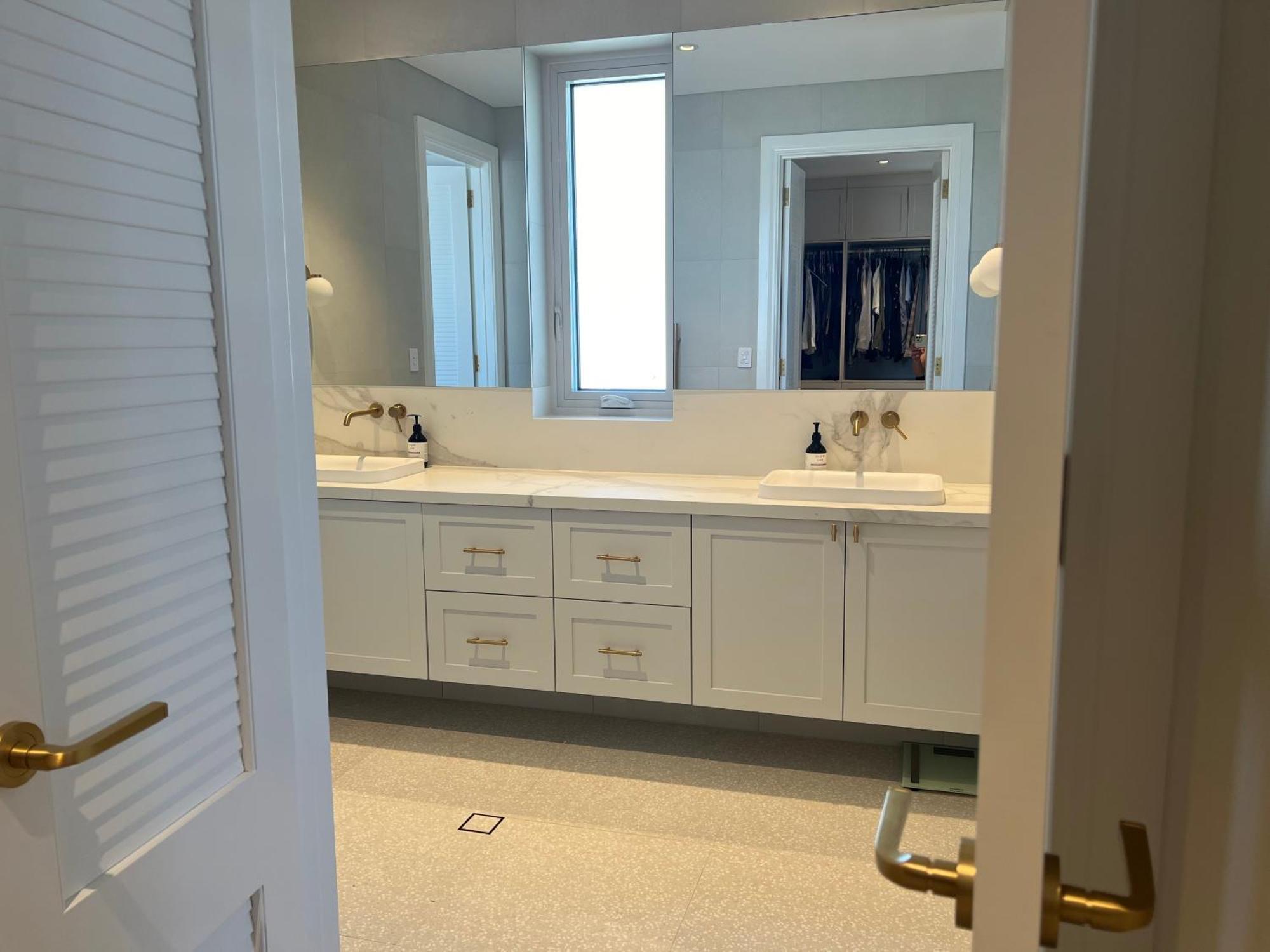 Brand New Cottesloe Holiday home *