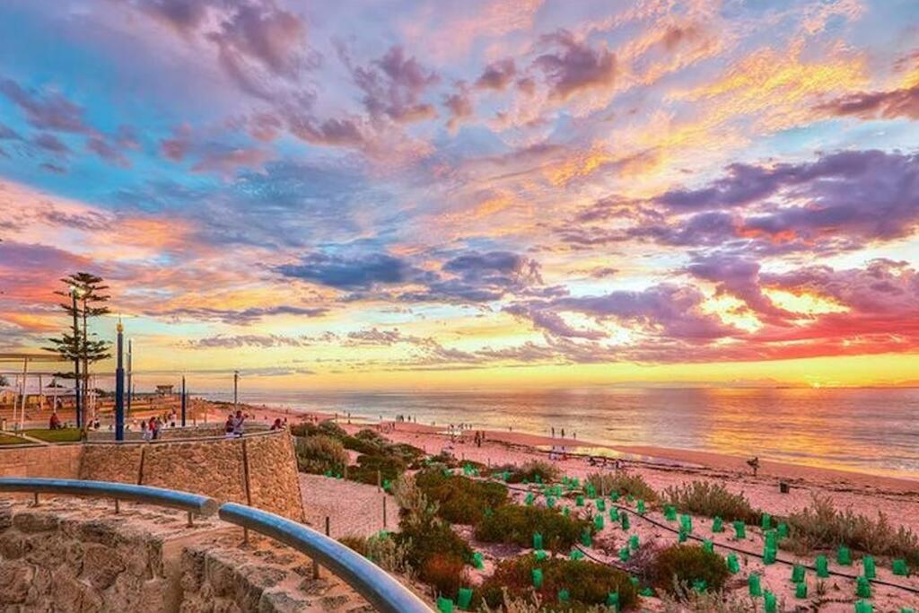 Spritz On Scarborough Perth
