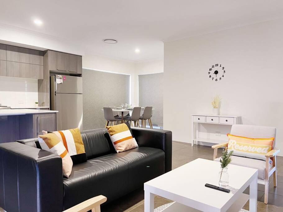 Luxury New Home-beach-cbd Park * Perth