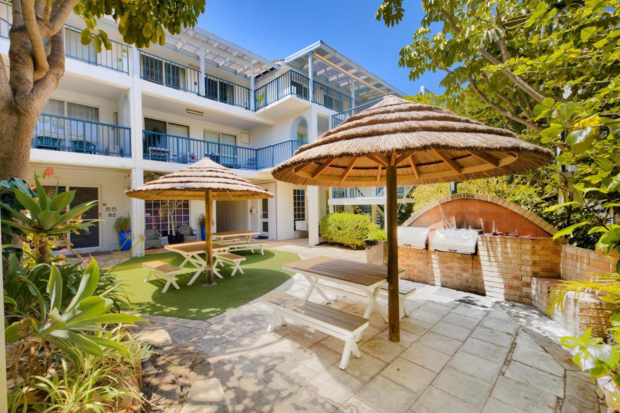 Apartment Sandy Toes - Coastal Retreat