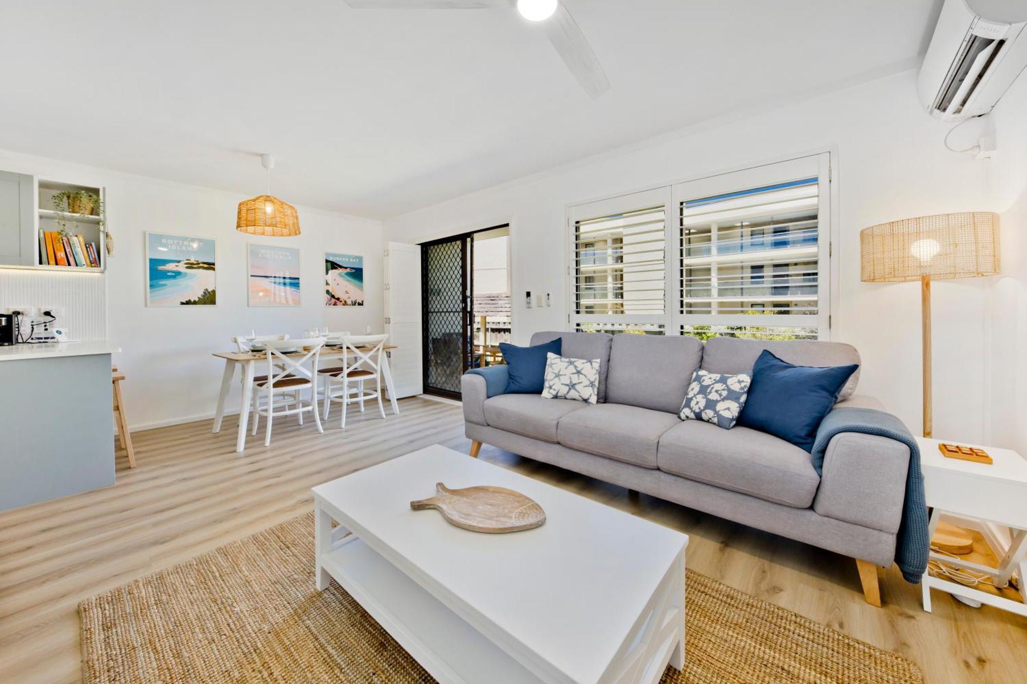 Sandy Toes - Coastal Retreat Apartment Perth