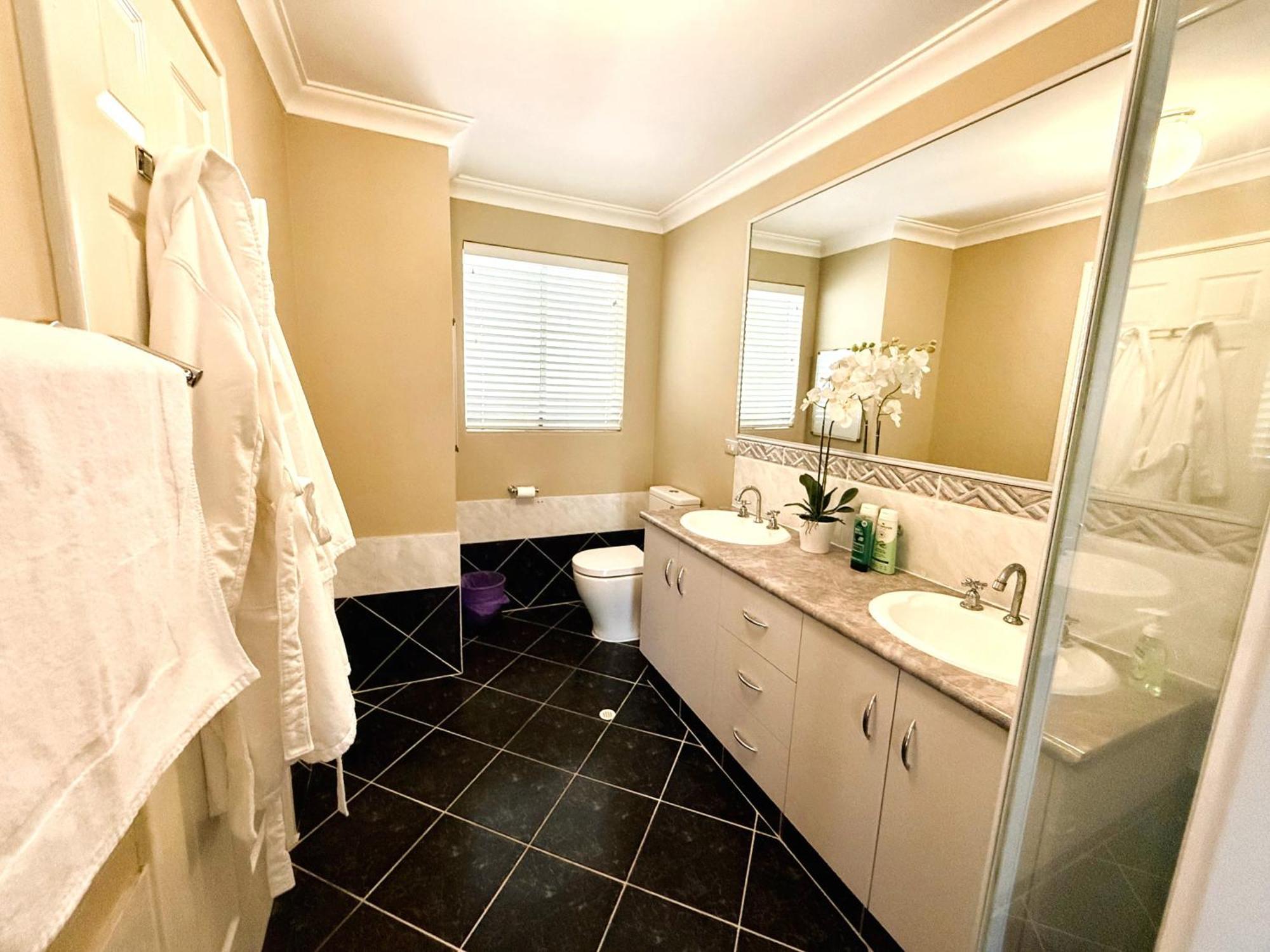 22 Sweet Coastal Currambine Holiday home Perth