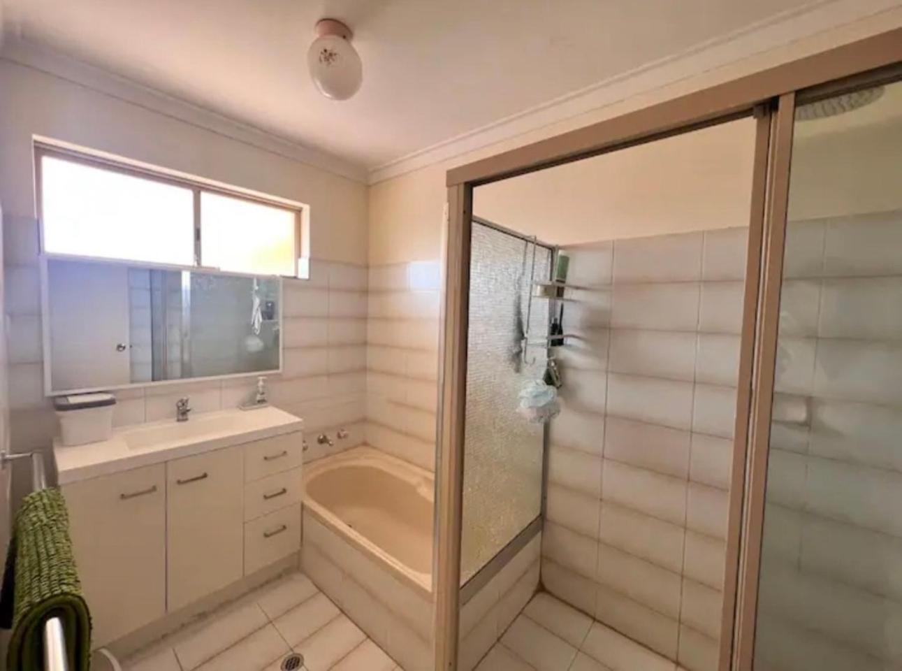 Fiona Stanley Adventure World Perthfreo Pets Holiday home *