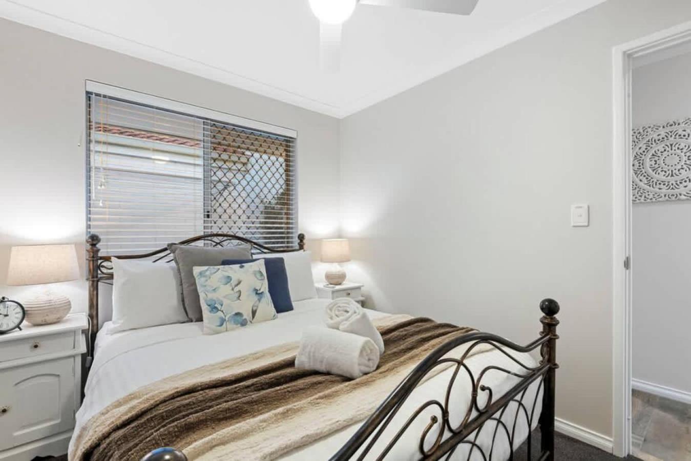 Coastal Retreat Modern In Scarborough * Perth