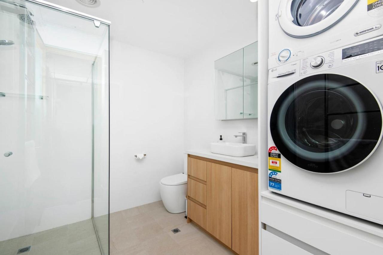 Contemporary Subi With Amenities