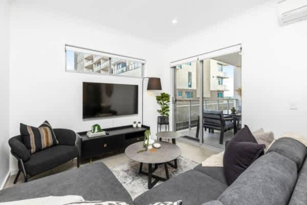 Summer Breeze Apartment *