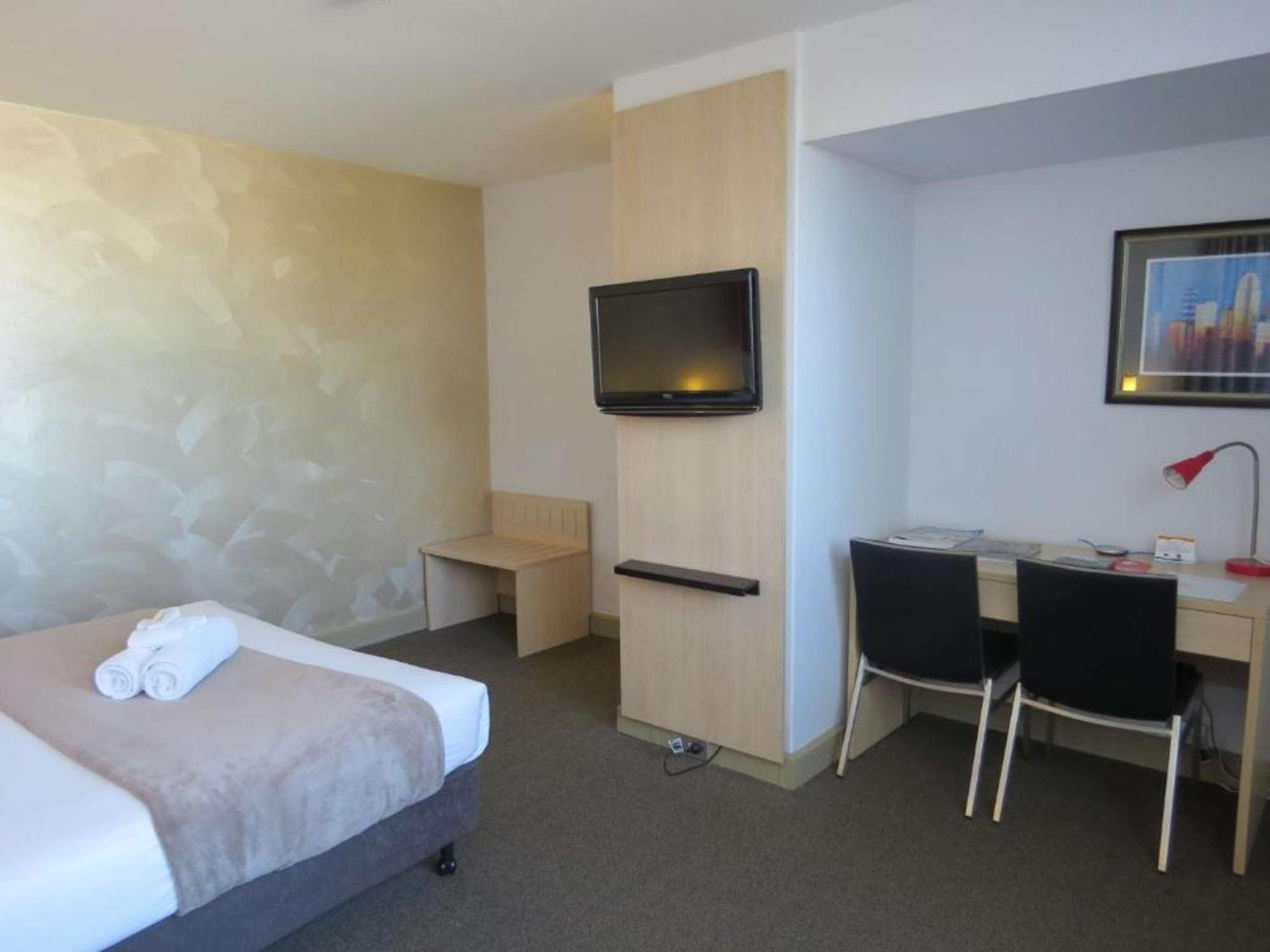 Metro 4* Perth
