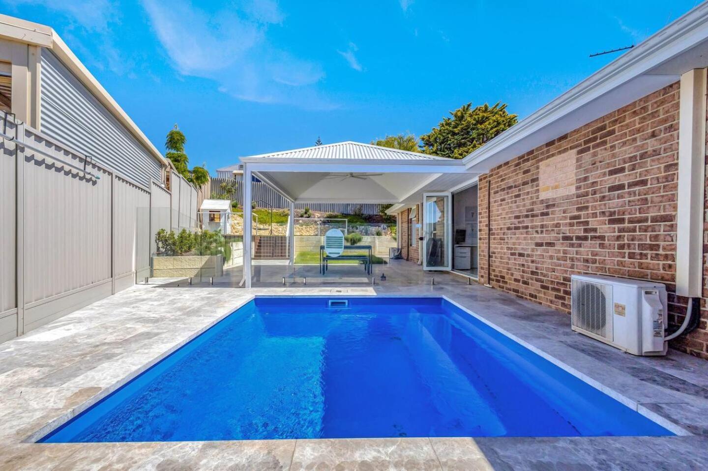 Coastal Poolside Retreat Holiday home *