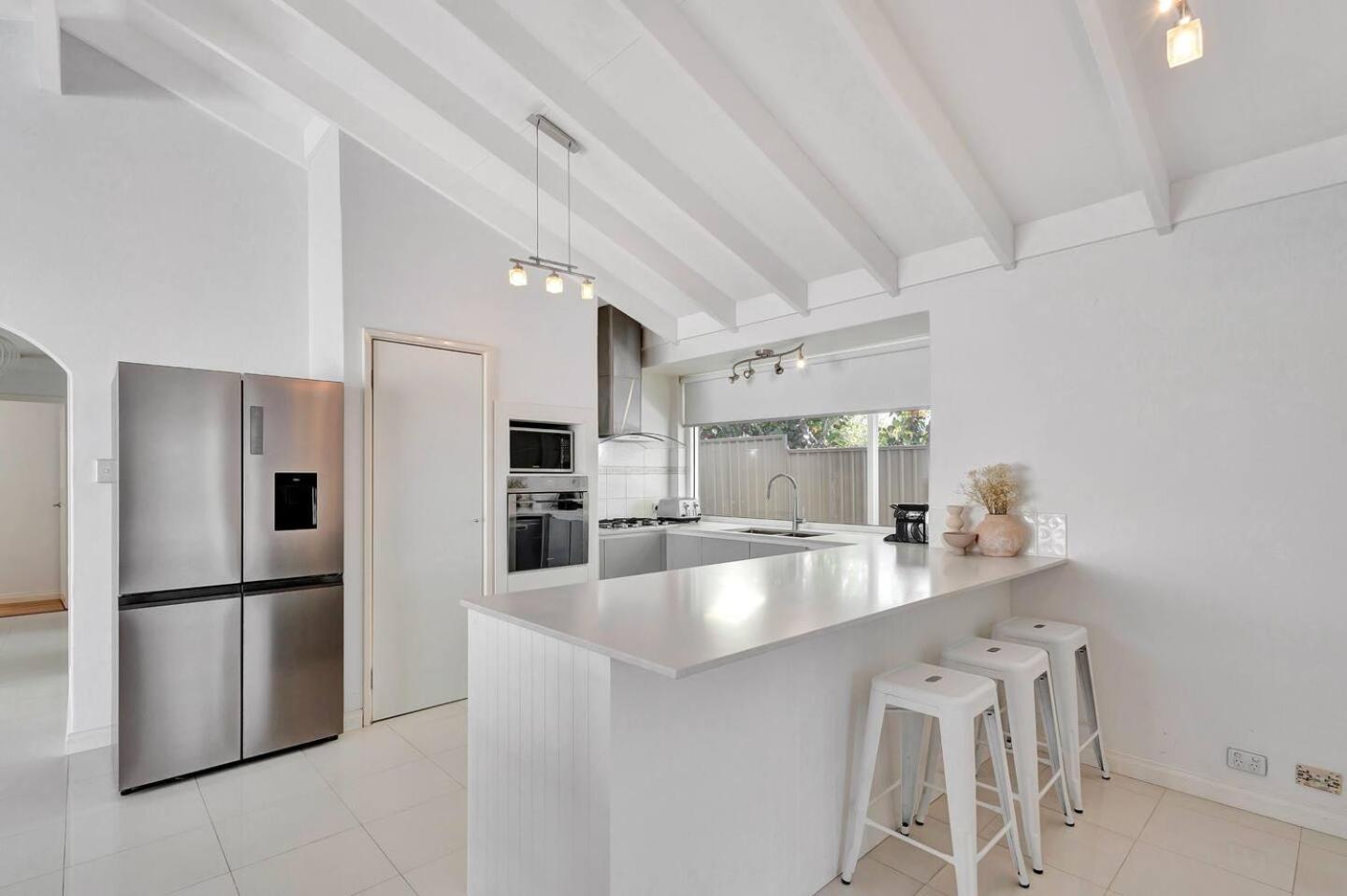 Holiday home Coastal Poolside Retreat Perth